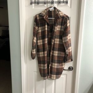 DRESSEDINLALA Arizona Grunge shacket in Mocha